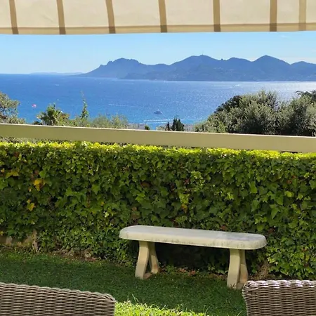 Appartement - Villa Le Saint Georges Avec Superbe Jardin Et Vue Mer Panoramique